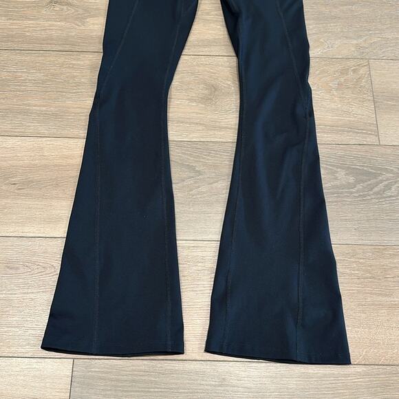 FP MOVEMENT Black Resilience Slim-Leg Yoga Active Pilates Dance Flare Pants Sz S - Picture 5 of 13